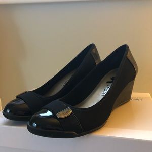 Anne Klein sport wedges
